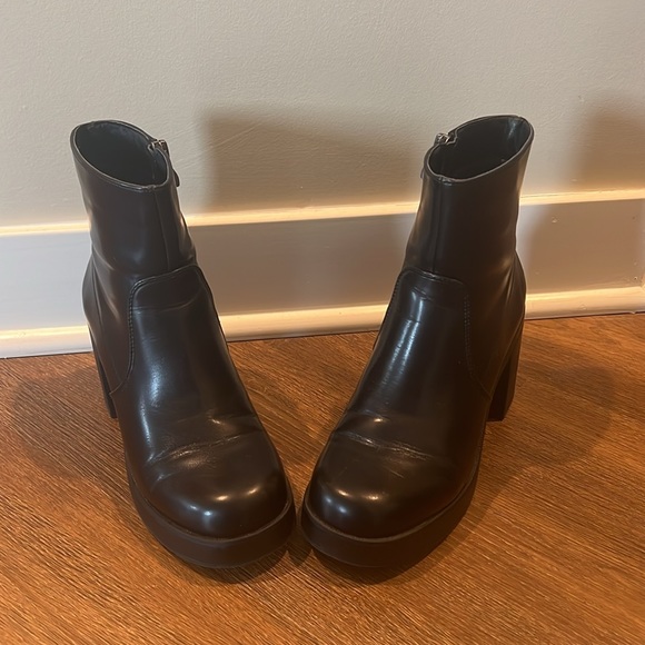 Madden Girl Tornnado Booties - Picture 3 of 7